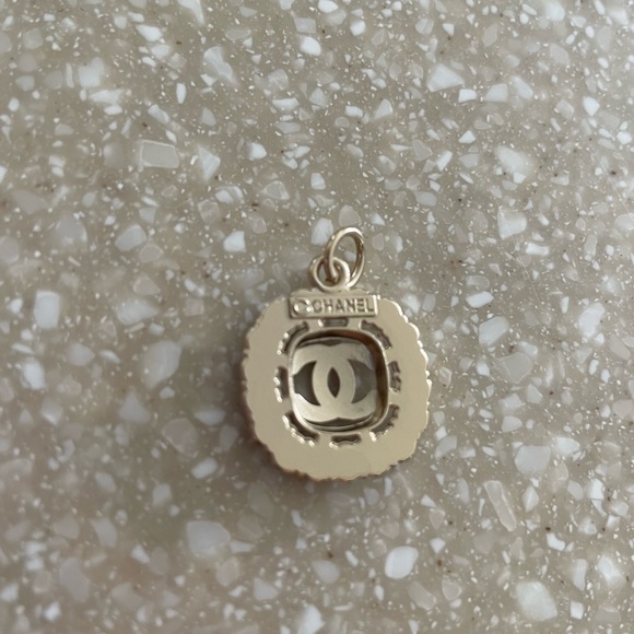 Pendant - Picture 4 of 4